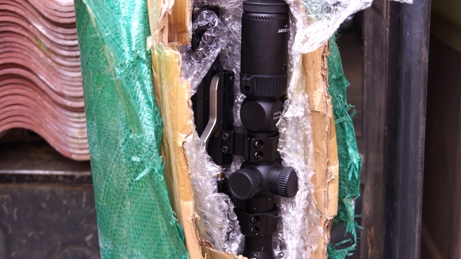 Hà Giang: Phát hiện trên xe khách vận chuyển súng bắn đạn chì