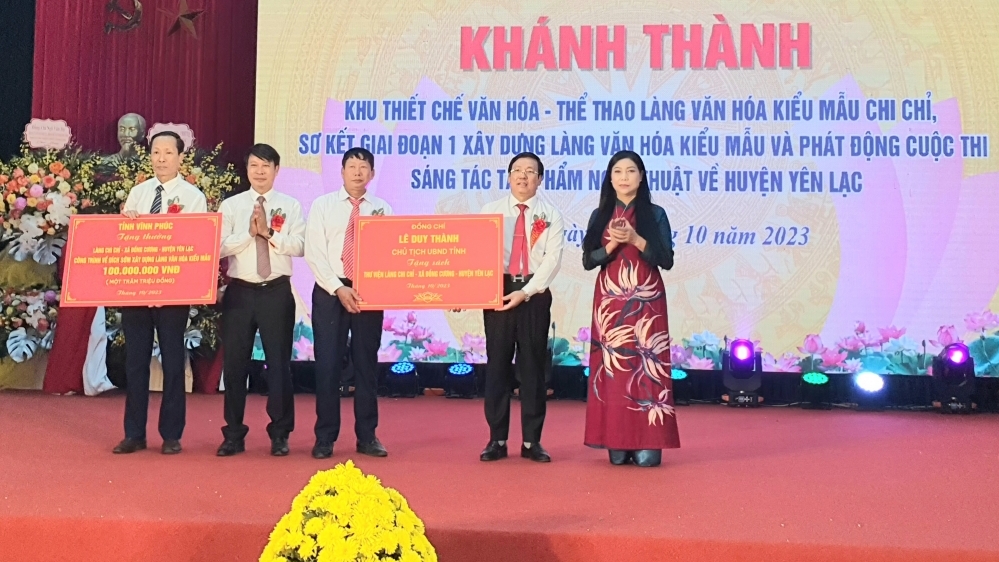 Vĩnh Phúc: Huyện Yên Lạc sơ kết giai đoạn 1 xây dựng Làng văn hóa kiểu mẫu