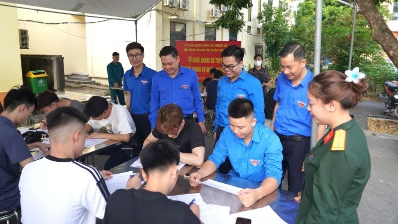 Bình Xuyên: Tuyên truyền, vận động thanh niên tham gia khám sơ tuyển nghĩa vụ quân sự