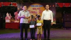 phu tho thieu nhi xa dai dinh vui tet trung thu