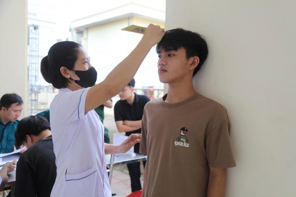 Xã Vĩnh Tường: Khám sơ tuyển nghĩa vụ quân sự, nghĩa vụ tham gia Công an Nhân dân