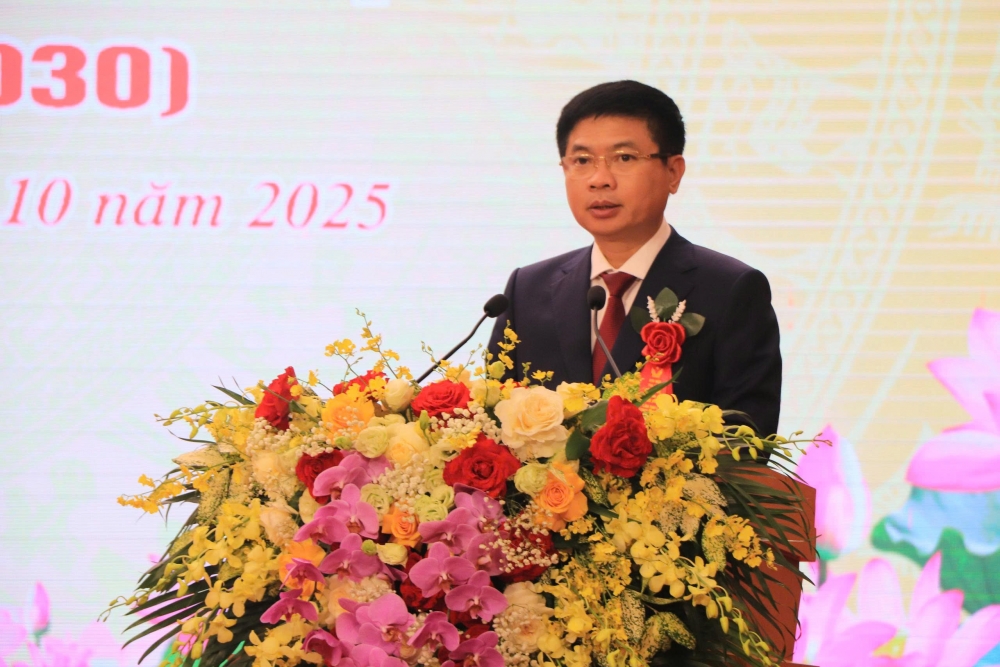 Bí thư Tỉnh ủy Trương Quốc Huy phát biểu chỉ đạo hội nghị Bí thư Tỉnh ủy Trương Quốc Huy phát biểu chỉ đạo hội nghị