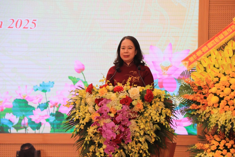 Phó Chủ tịch nước Võ Thị Ánh Xuân phát biểu tại đại hội. Phó Chủ tịch nước Võ Thị Ánh Xuân phát biểu tại đại hội.