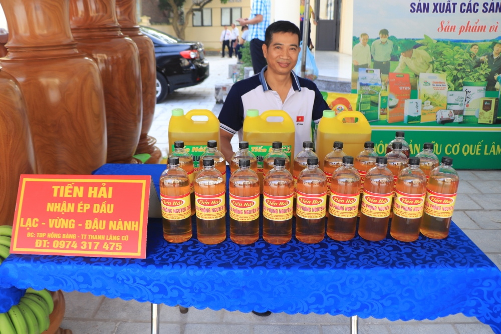 MTTQ xã Xuân Lãng: Óc nghĩ, mắt trông, tai nghe, chân đi, miệng nói, tay làm