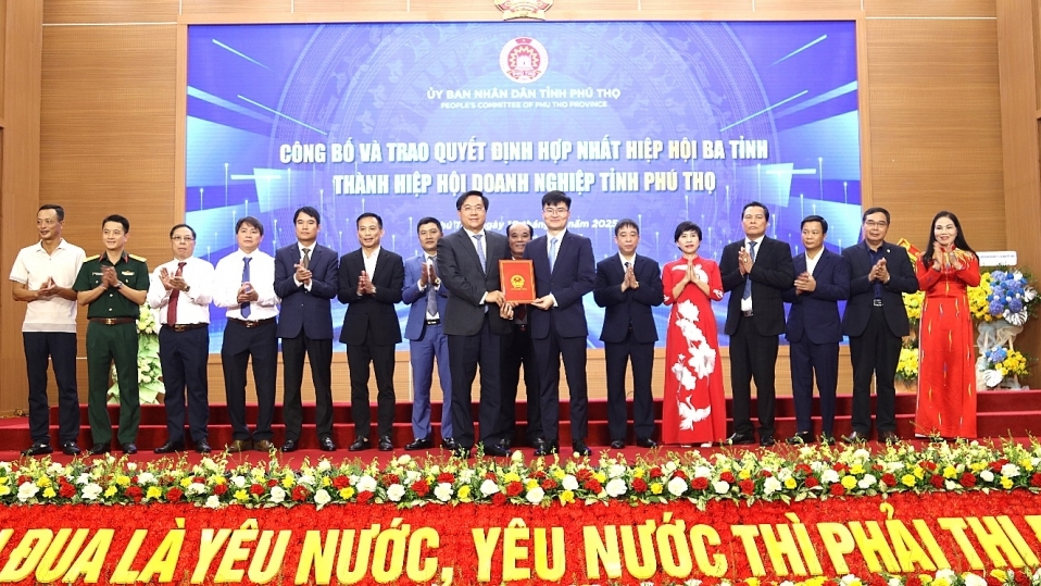 Doanh nhân Phú Thọ: Hội tụ - Gắn kết - Vươn xa