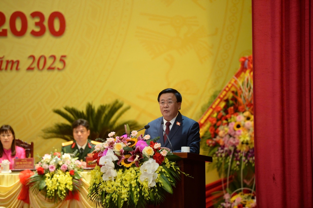 Đồng chí Nguyễn Xuân Thắng, Ủy viên Bộ Chính trị, Giám đốc Học viện Chính trị Quốc gia Hồ Chí Minh, Chủ tịch Hội đồng Lý luận Trung ương dự và chỉ đạo Đại hội.