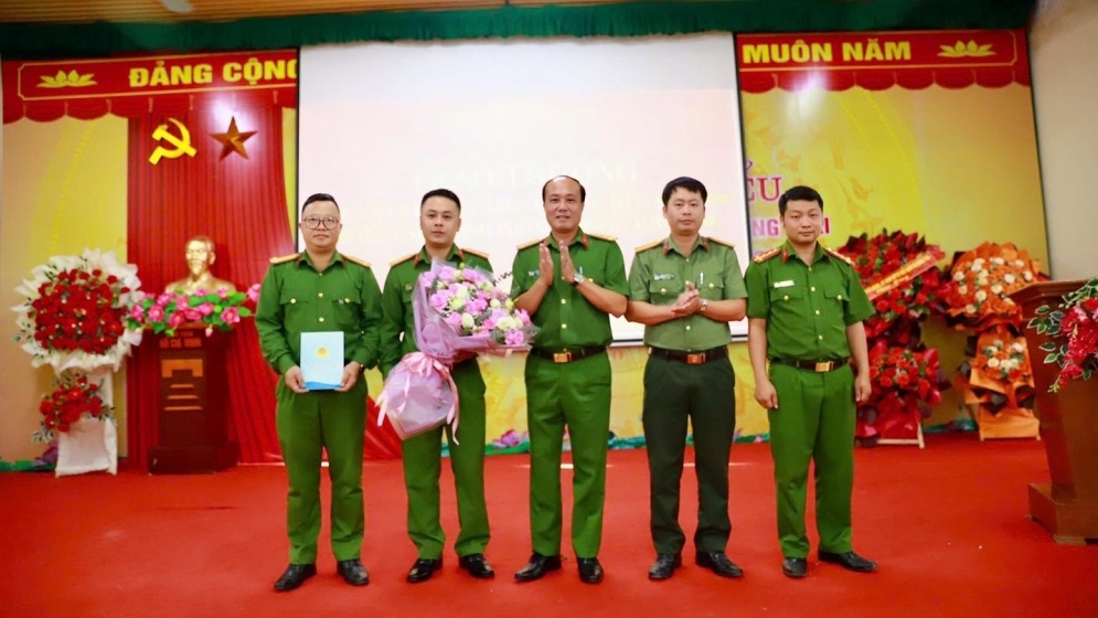 Tuyên Quang: Khen thưởng Công an xã Hồng Thái về đấu tranh phòng chống tội phạm