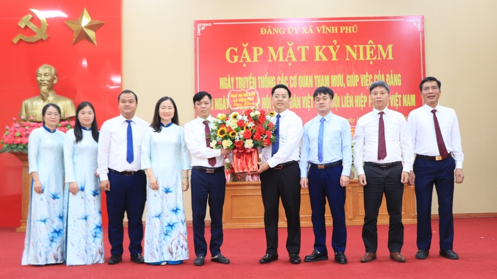 Phát huy truyền thống, xây dựng quê hương Vĩnh Phú phát triển bền vững