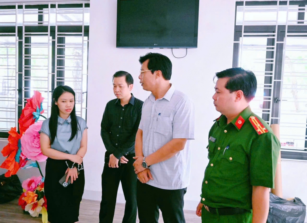 Lãnh đạo Lãnh đạo