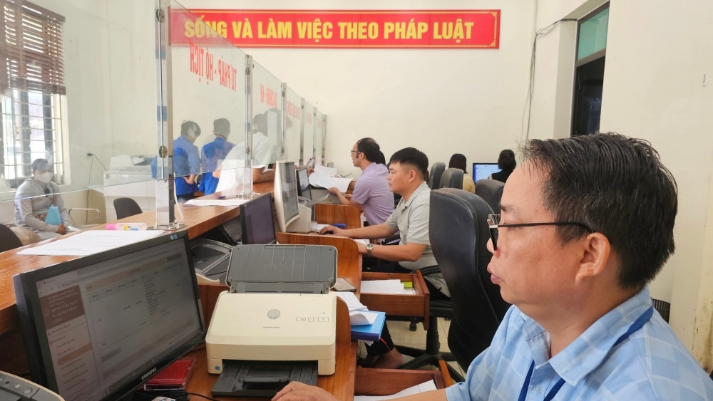 Xã Thổ Tang: Nâng cao tinh thần, trách nhiệm phục vụ Nhân dân và doanh nghiệp
