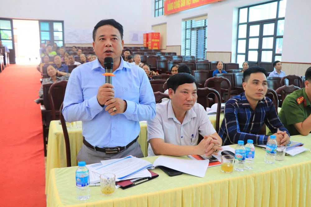 Xã Nguyệt Đức lấy ý kiến người dân về dự án KCN Bình Xuyên - Yên Lạc II Xã Nguyệt Đức lấy ý kiến người dân về dự án KCN Bình Xuyên - Yên Lạc II