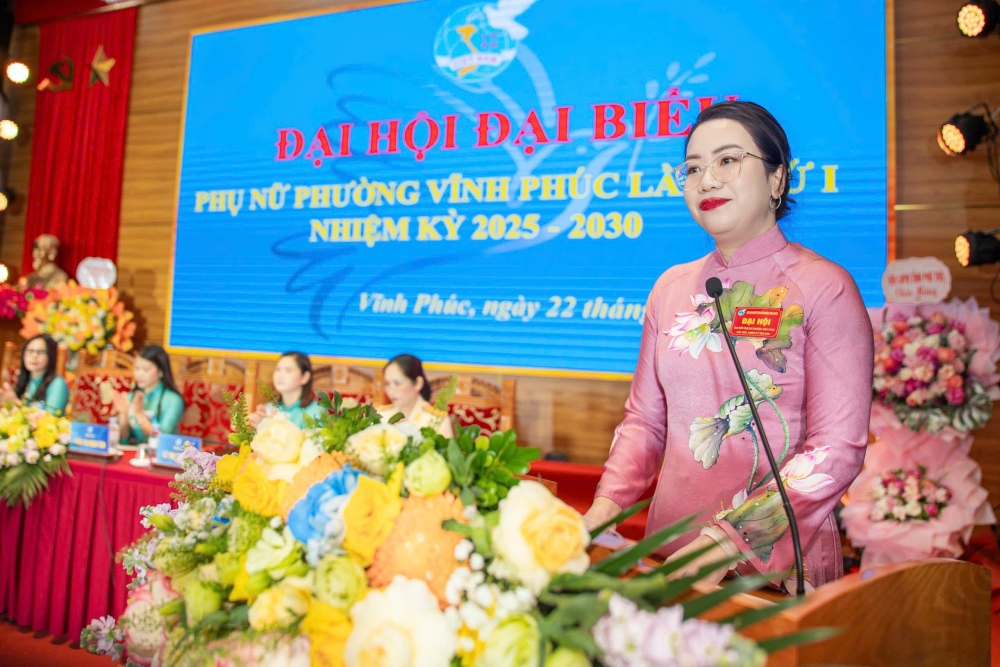 Phụ nữ phường Vĩnh Phúc phát huy truyền thống, bản lĩnh, trí tuệ, khát vọng vươn lên Phụ nữ phường Vĩnh Phúc phát huy truyền thống, bản lĩnh, trí tuệ, khát vọng vươn lên