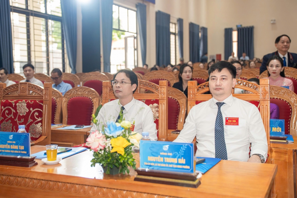 Phụ nữ phường Vĩnh Phúc phát huy truyền thống, bản lĩnh, trí tuệ, khát vọng vươn lên Phụ nữ phường Vĩnh Phúc phát huy truyền thống, bản lĩnh, trí tuệ, khát vọng vươn lên