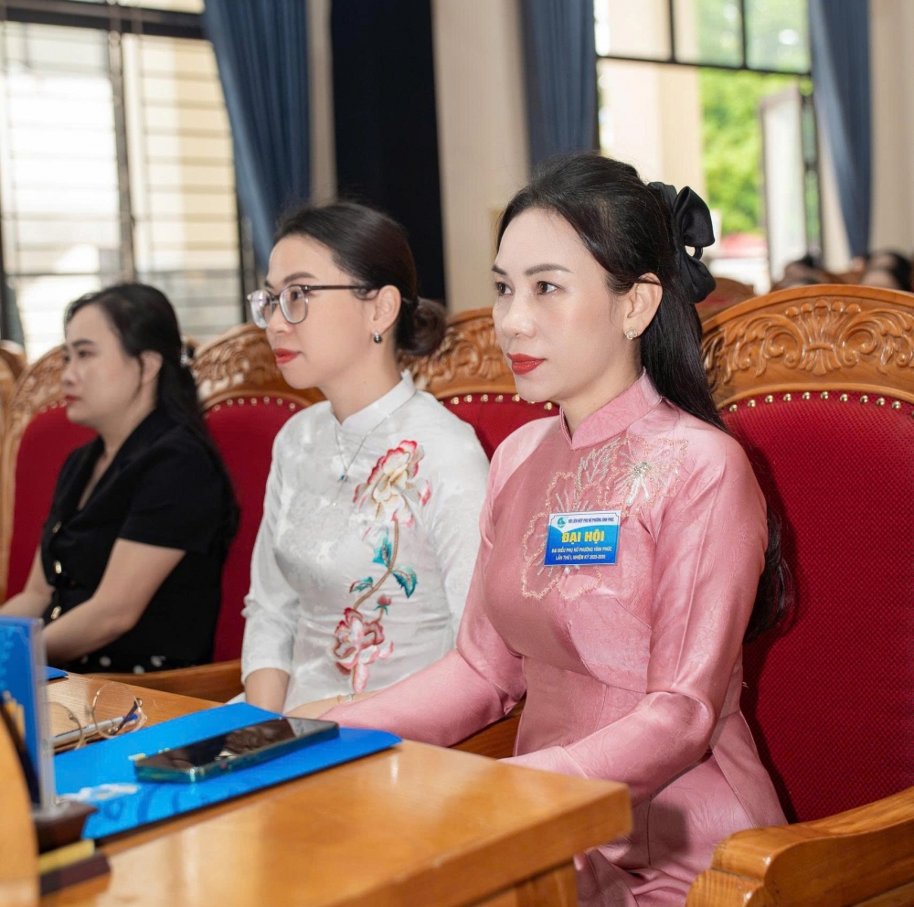 Phụ nữ phường Vĩnh Phúc phát huy truyền thống, bản lĩnh, trí tuệ, khát vọng vươn lên Phụ nữ phường Vĩnh Phúc phát huy truyền thống, bản lĩnh, trí tuệ, khát vọng vươn lên