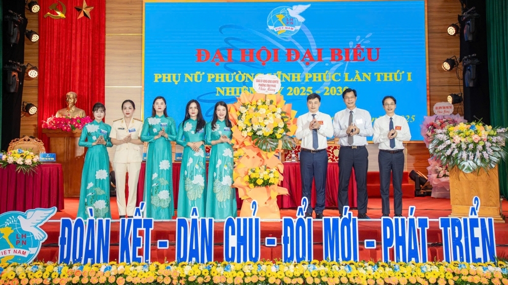 Phụ nữ phường Vĩnh Phúc phát huy truyền thống, bản lĩnh, trí tuệ, khát vọng vươn lên