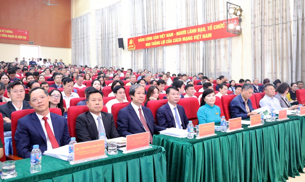 Các đại biểu dự hội nghị