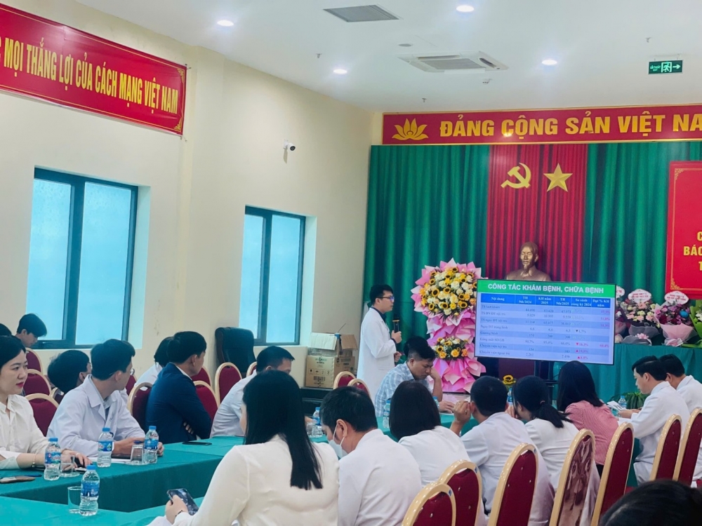 Trung tâm Y tế khu vực Bình Xuyên: Tiếp tục đổi mới, nâng cao năng lực chuyên môn