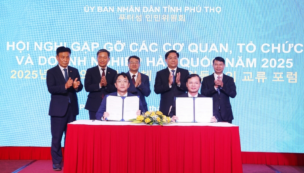 Trung tâm xúc tiến đầu tư và Hỗ trợ doanh nghiệp tỉnh Phú Thọ và Công ty Luật TNHH Lee&Ko Việt Nam ký kết hợp tác đầu tư