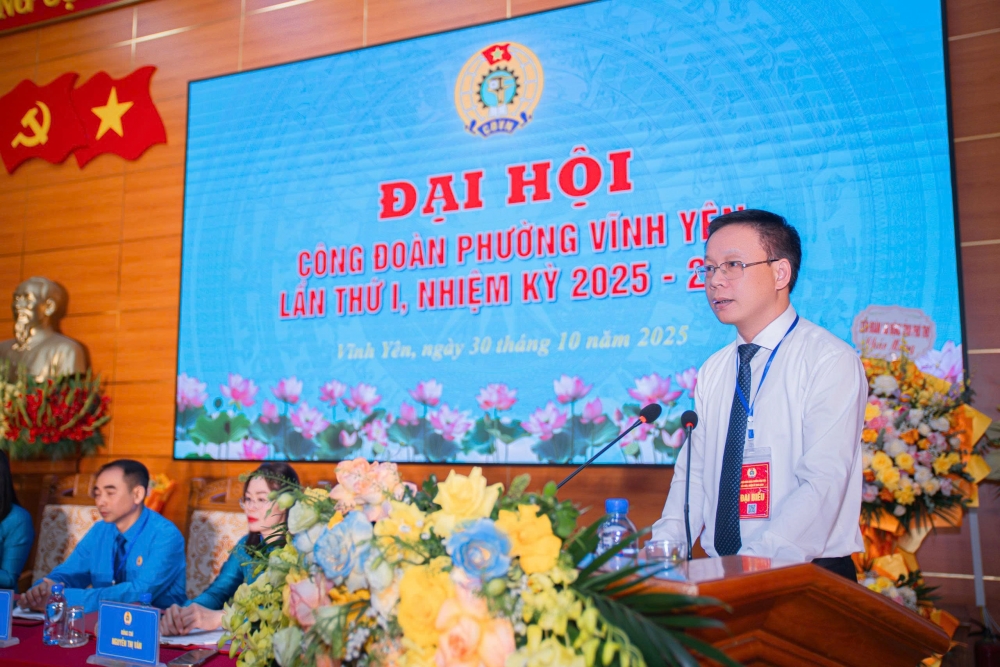 Đồng chí Trần Ngọc Hải, Bí thư Thường Trực Đảng ủy phường Vĩnh Yên phát biểu tại Đại hội. Đồng chí Trần Ngọc Hải, Bí thư Thường Trực Đảng ủy phường Vĩnh Yên phát biểu tại Đại hội.