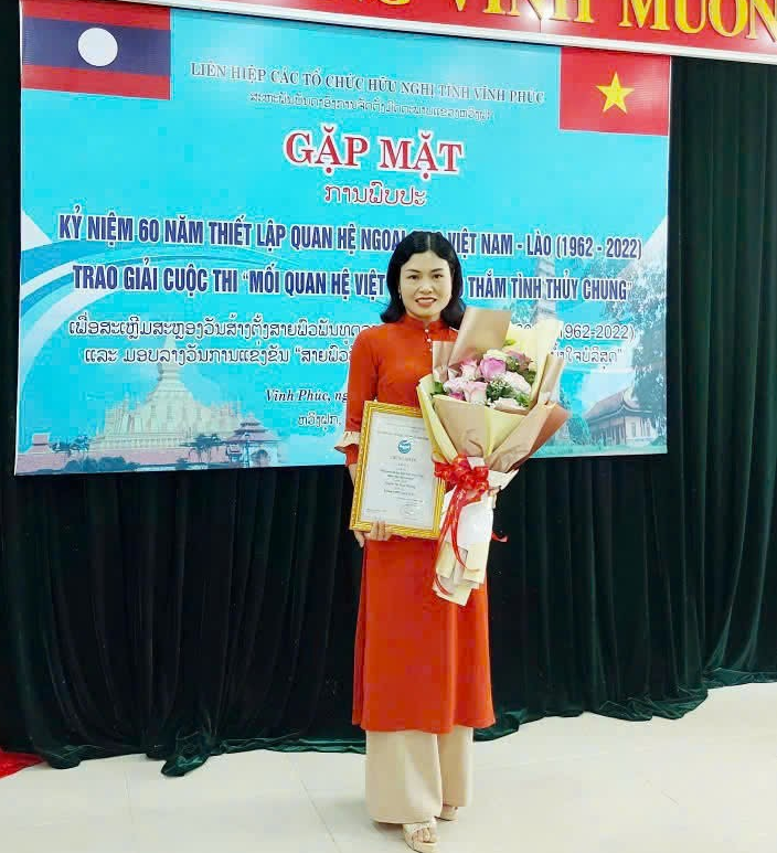 Cuộc thi “Mối quan hệ đặc biệt Việt Nam- Lào thắm tình thủy chung”;