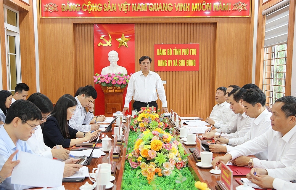 Chủ tịch UBND tỉnh Trần Duy Đông phát biểu chỉ đạo tại buổi làm việc