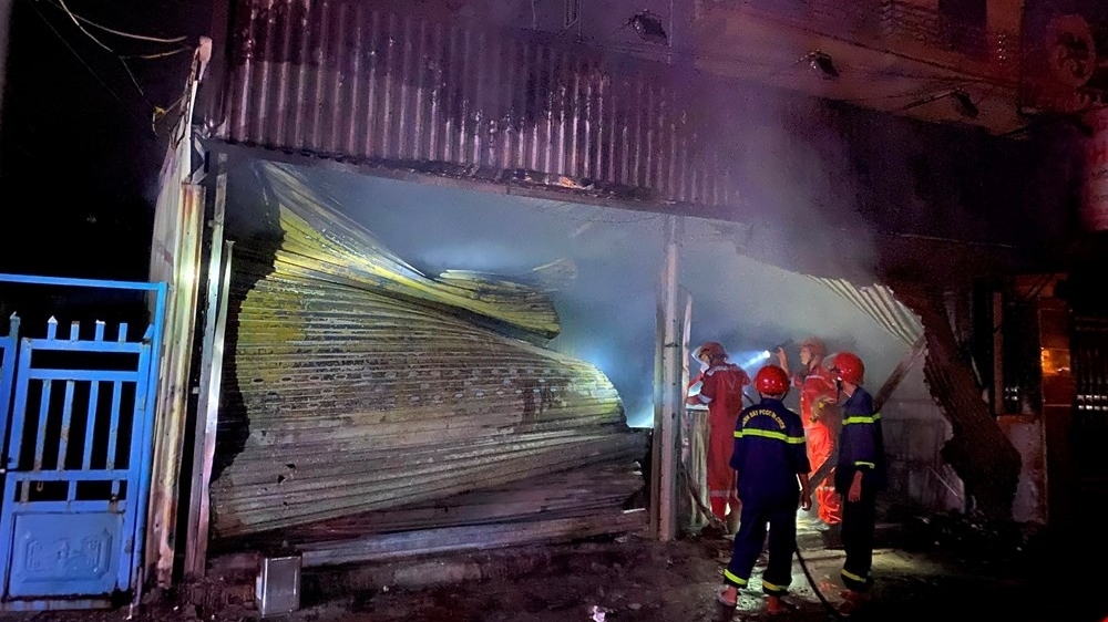 Hải Phòng: Quán Trà chanh 9X bị thiêu rụi trong đêm