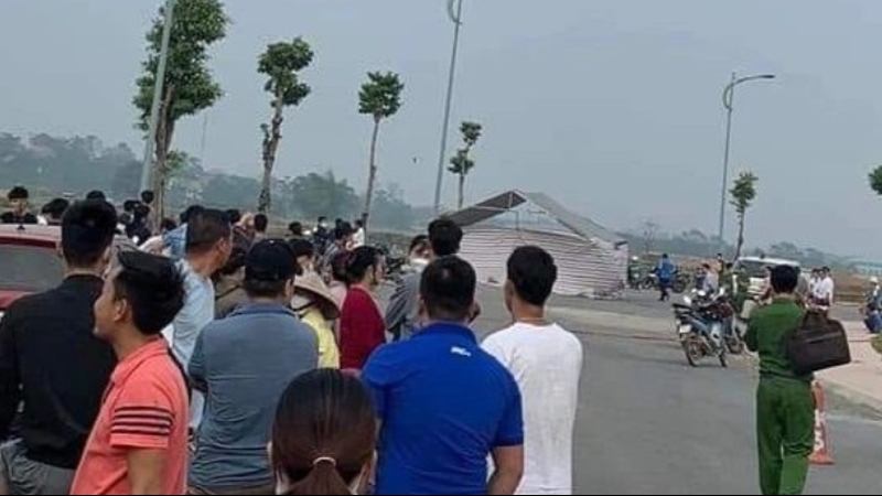 vinh phuc nhom nam sinh hon chien 1 nguoi tu vong duoi muong nuoc