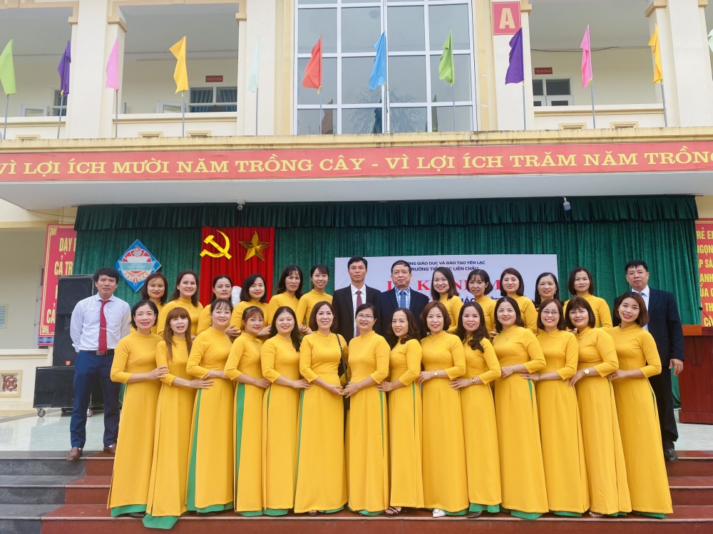 Yên Lạc (Vĩnh Phúc): Trường tiểu học Liên Châu đạt chuẩn Quốc gia mức độ 2 Yên Lạc (Vĩnh Phúc): Trường tiểu học Liên Châu đạt chuẩn Quốc gia mức độ 2