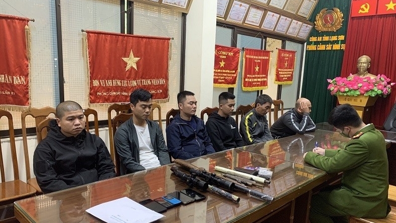 Lạng Sơn: Triệt phá đường dây cá độ bóng đá giao dịch gần 100 tỷ đồng