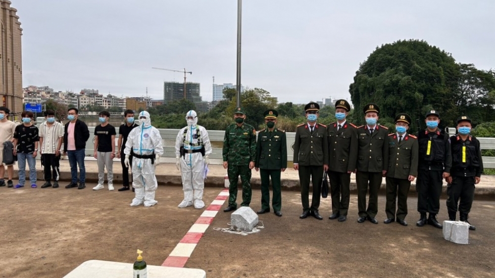 Quảng Ninh: Trục xuất 11 người nước ngoài nhập cảnh trái qua cửa khẩu Móng Cái