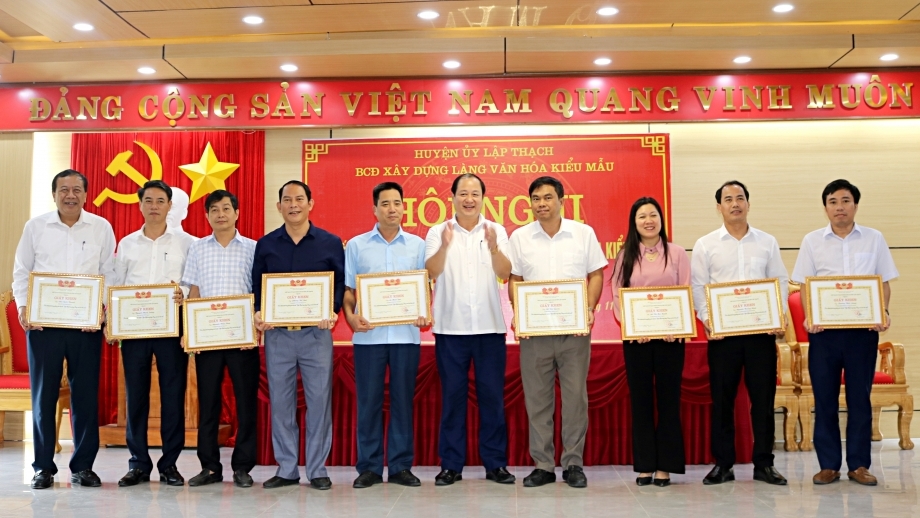 Vĩnh Phúc: Huyện Lập Thạch sơ kết giai đoạn 1 xây dựng Làng văn hóa kiểu mẫu