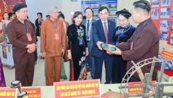 cac dan toc vinh phuc doan ket hoi nhap va phat trien