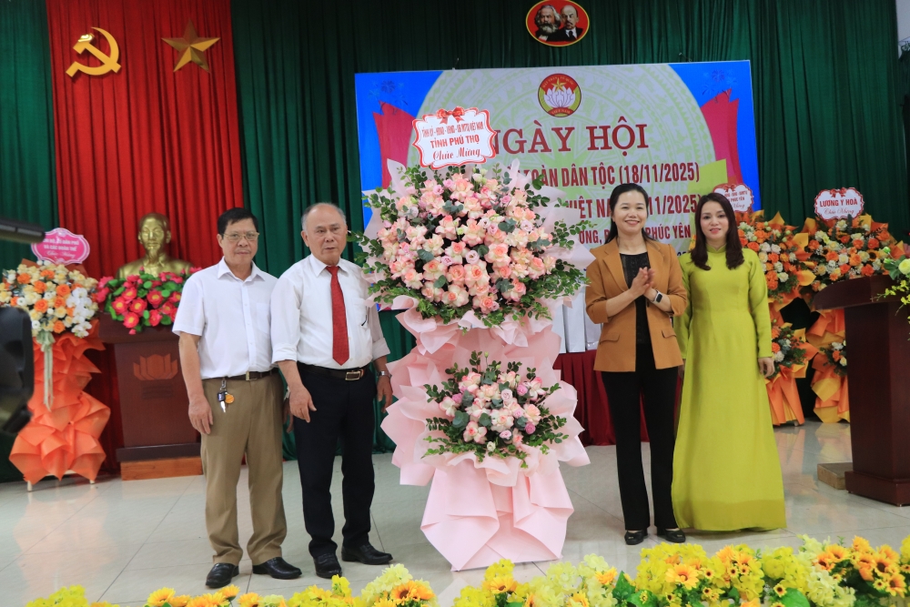 Phường Phúc Yên: Tưng bừng Ngày hội Đại đoàn kết toàn dân tộc tại tổ dân phố số 2 - Hùng Vương