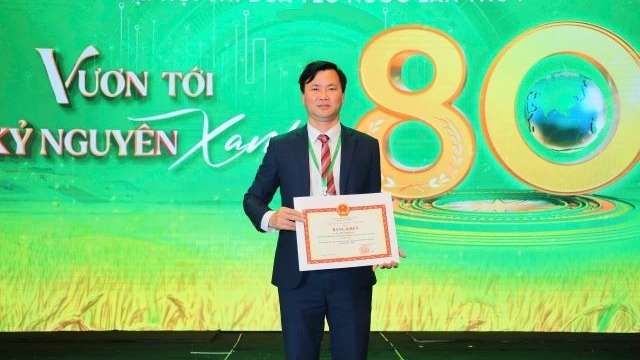 Giám đốc HTX nấm Tam Đảo được Bộ Nông nghiệp & Môi trường tặng bằng khen