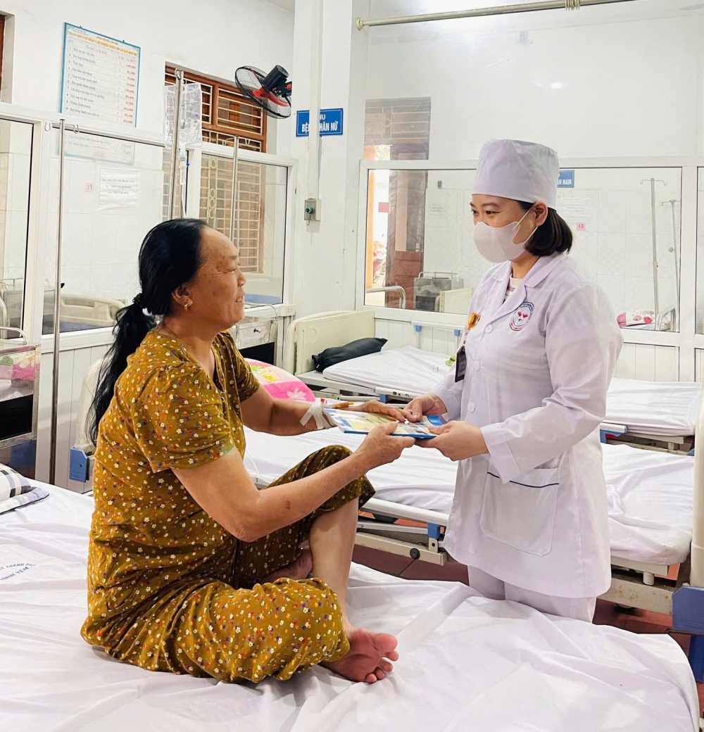 Trung tâm Y tế Khu vực Vĩnh Yên: Lan toả hình ảnh đẹp về người thầy thuốc