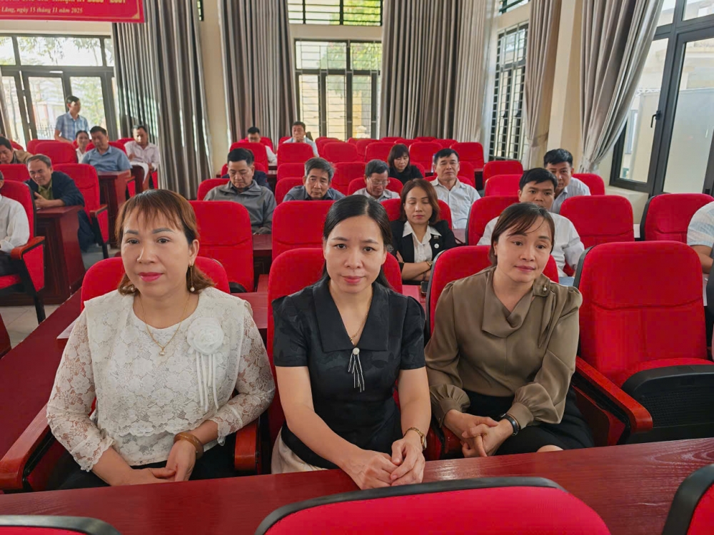 Xã Xuân Lãng lắng nghe Nhân dân, tháo gỡ vướng mắc ngay từ cơ sở Xã Xuân Lãng lắng nghe Nhân dân, tháo gỡ vướng mắc ngay từ cơ sở