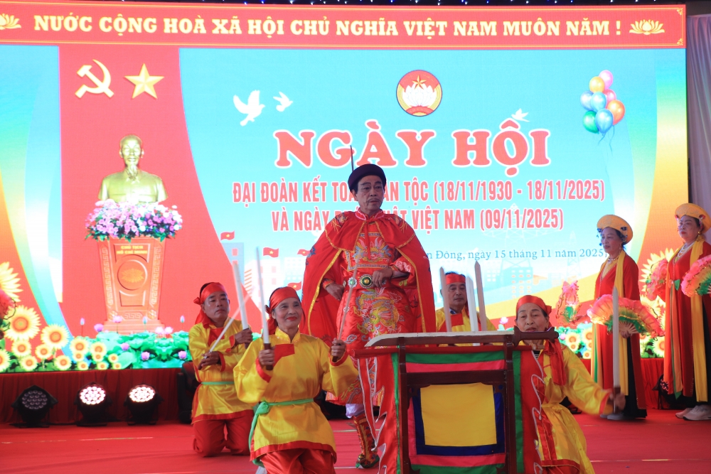 Xã Sơn Đông: Sôi động Ngày hội Đại đoàn kết toàn dân tộc