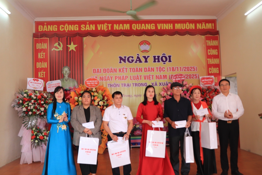 Phú Thọ: Rộn ràng Ngày hội Đại đoàn kết tại xã Xuân Lãng Phú Thọ: Rộn ràng Ngày hội Đại đoàn kết tại xã Xuân Lãng