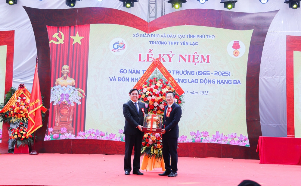 Trường THPT Yên Lạc: 60 năm hành trình khát vọng vươn lên