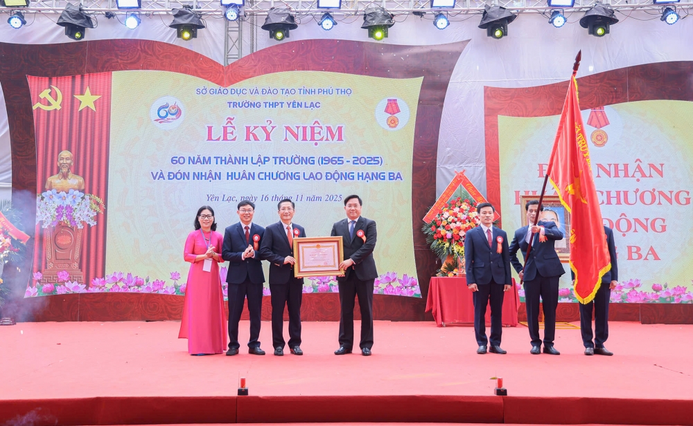 Trường THPT Yên Lạc: 60 năm hành trình khát vọng vươn lên