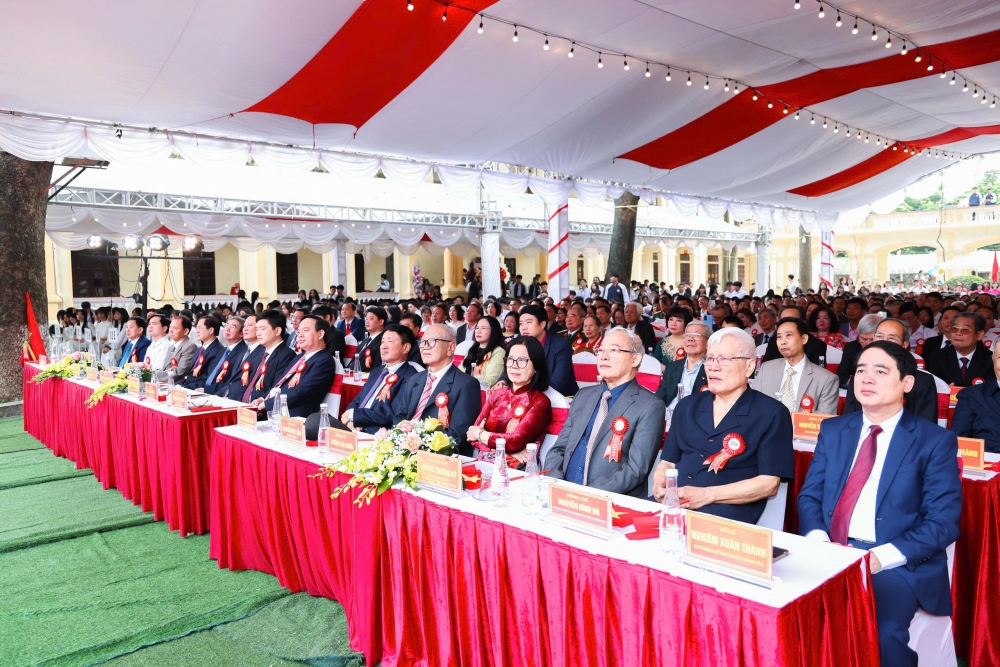 Trường THPT Yên Lạc: 60 năm hành trình khát vọng vươn lên