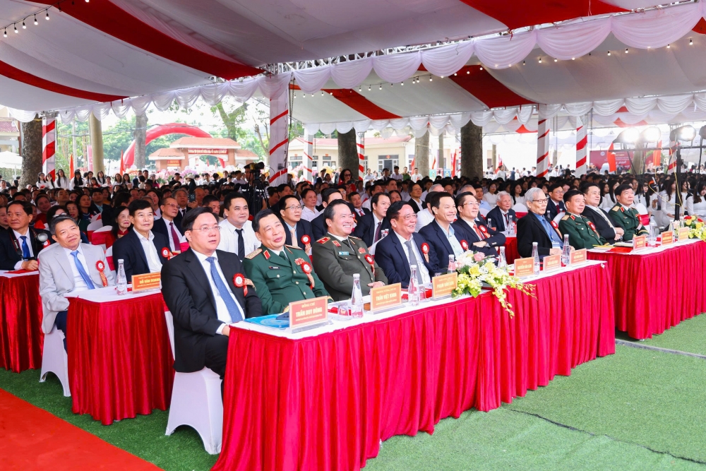 Trường THPT Yên Lạc: 60 năm hành trình khát vọng vươn lên