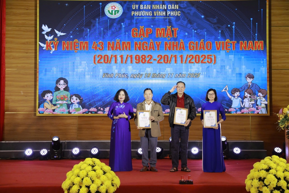 Phường Vĩnh Phúc gặp mặt, tri ân đội ngũ nhà giáo