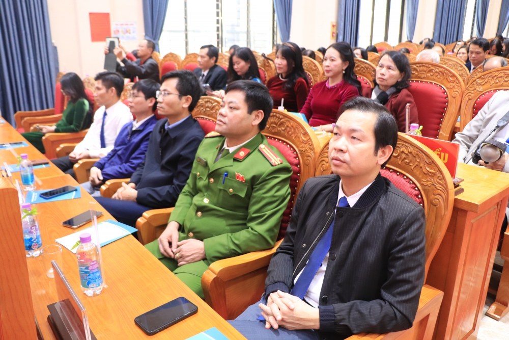 Phường Vĩnh Phúc gặp mặt, tri ân đội ngũ nhà giáo