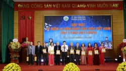 phuong vinh phuc tri an nhung nguoi lai do dac biet nhan ngay nha giao viet nam
