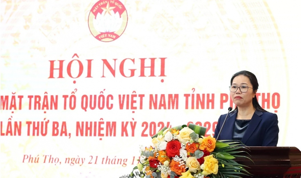 Đồng chí Bùi Thị Minh giữ chức Chủ tịch Ủy ban MTTQ Việt Nam tỉnh Phú Thọ