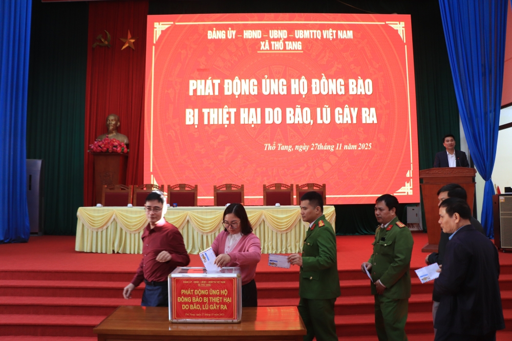 Xã Thổ Tang: Kêu gọi ủng hộ đồng bào miền Trung, Tây Nguyên bị thiệt hại do mưa lũ gây ra