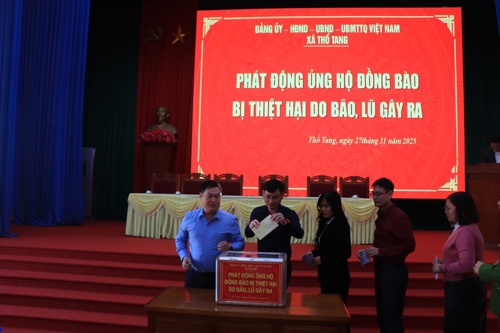 Xã Thổ Tang: Kêu gọi ủng hộ đồng bào miền Trung, Tây Nguyên bị thiệt hại do mưa lũ gây ra