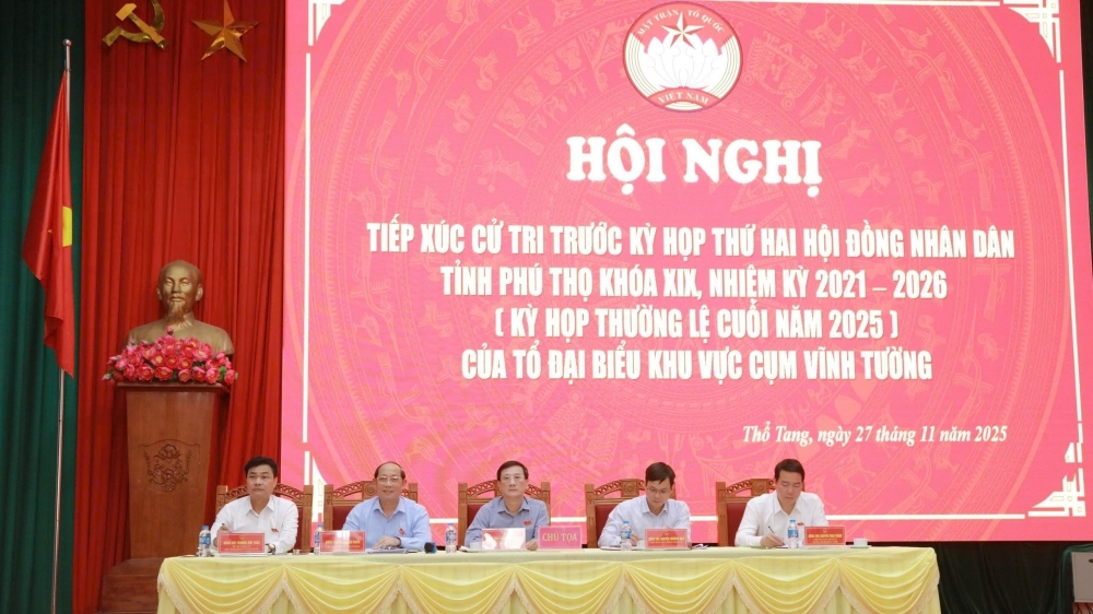 Phú Thọ: Tổ đại biểu khu vực cụm Vĩnh Tường tiếp xúc cử tri