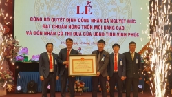 Xã Nguyệt Đức đạt chuẩn Nông thôn mới nâng cao, đón nhận cờ thi đua của UBND tỉnh Vĩnh Phúc